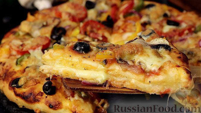 Фото к рецепту: Необычная пицца с двойным сыром