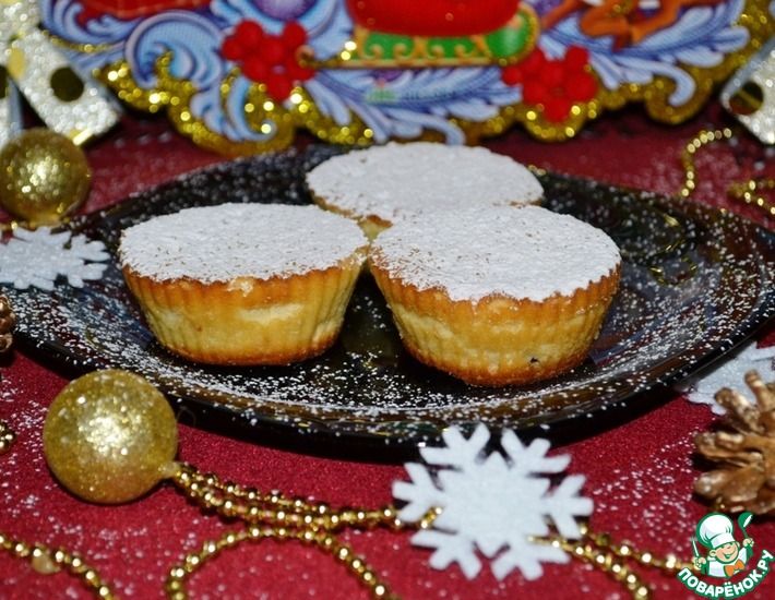 Рецепт: Мини-кексы с начинкой Новогодние