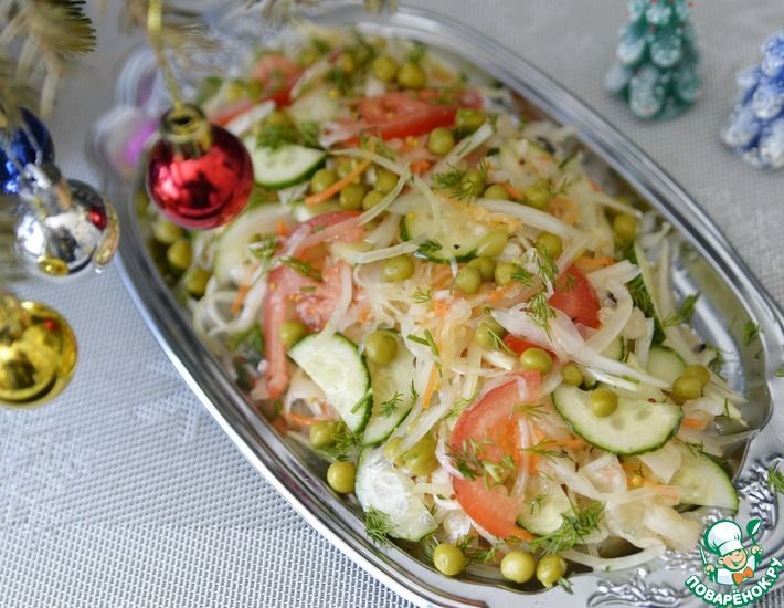 Рецепт: Салат из квашеной капусты с медовой заправкой