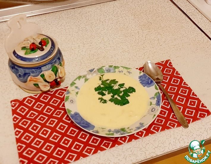 Рецепт: Сырный крем суп