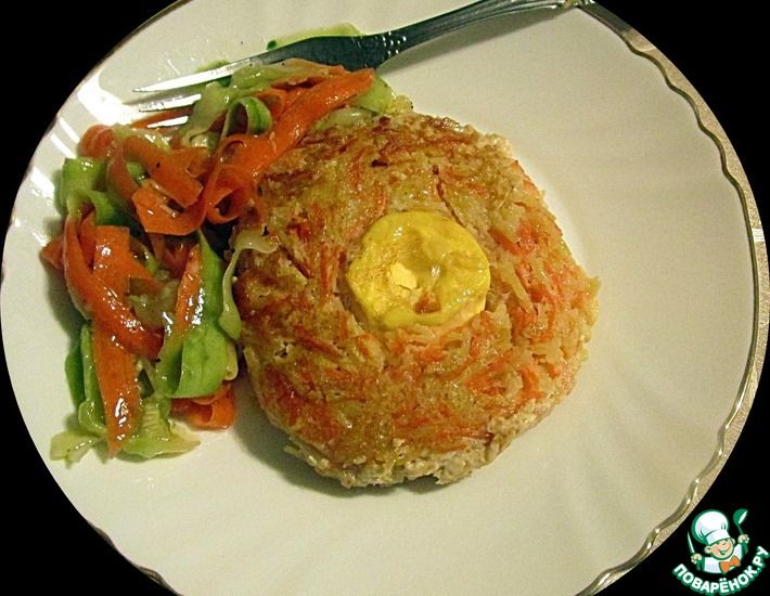 Рецепт: Драники из картофеля и моркови с яйцом