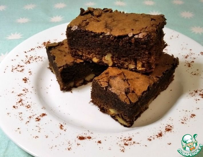 Рецепт: Пирог шоколадный брауни с орехами