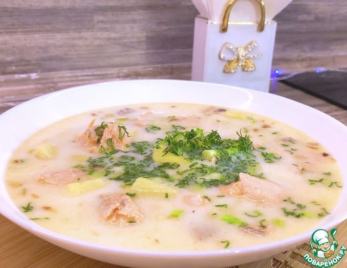 Рецепт: Сливочный суп из форели