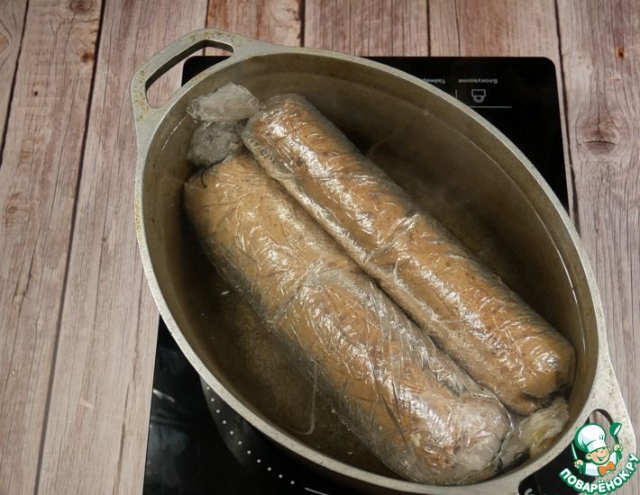 Рецепт: Домашняя колбаса из печени