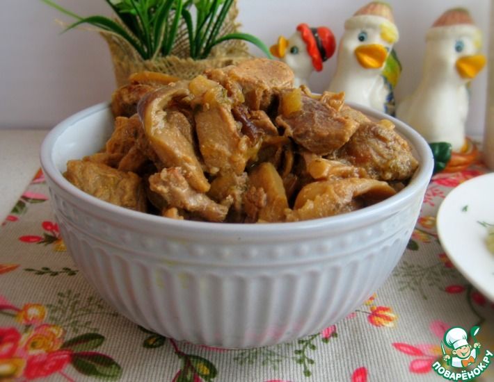 Рецепт: Свинина с вешенками в сметанном соусе