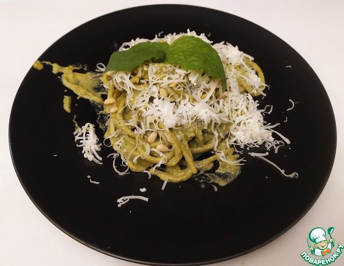 Рецепт: Спагетти с пастой из авокадо