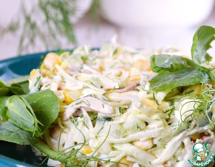 Рецепт: Салат с капустой и кальмарами