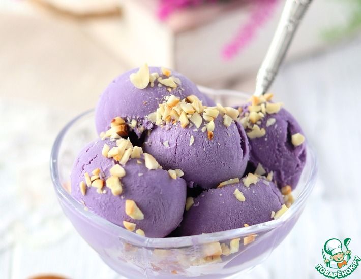 Рецепт: Мороженое Лаванда с миндальными орешками