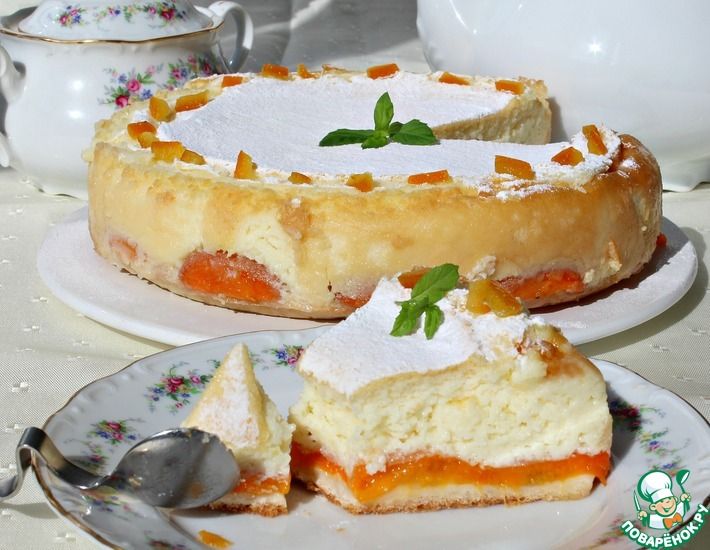 Рецепт: Торт с абрикосами и запеченным нежным кремом