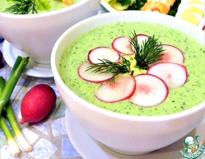 Рецепт: Холодный, кефирный суп из зелёных овощей