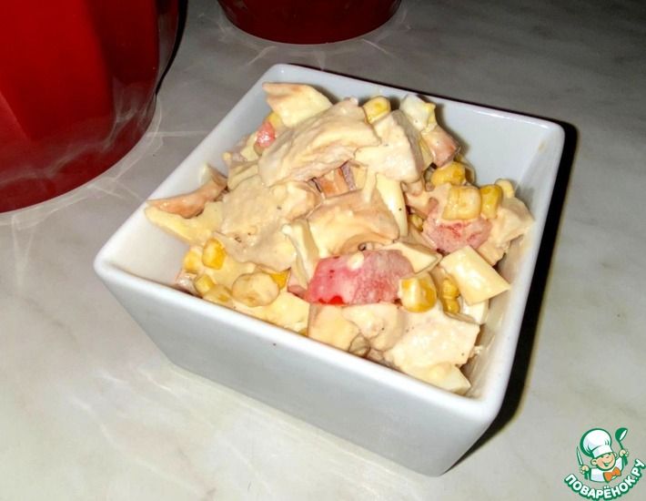 Рецепт: Салат с курицей и сулугуни