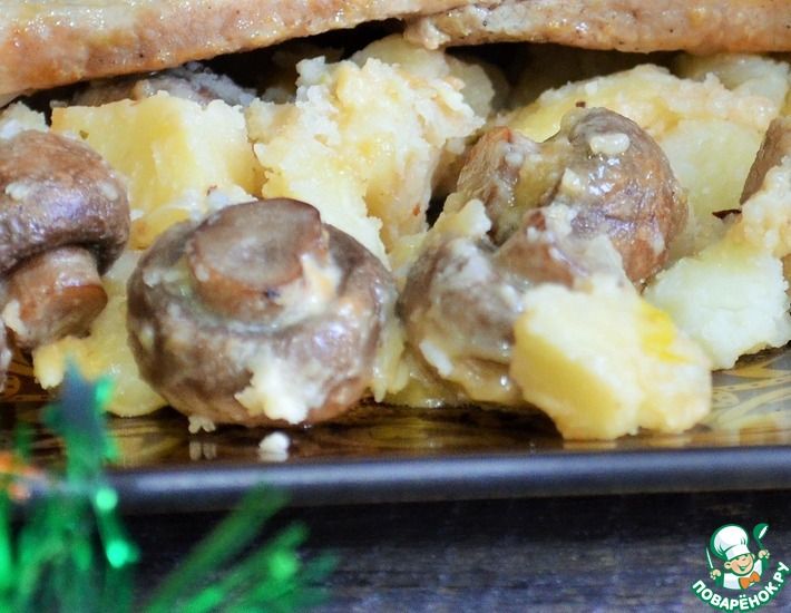 Рецепт: Запечённый картофель с грибами и сыром