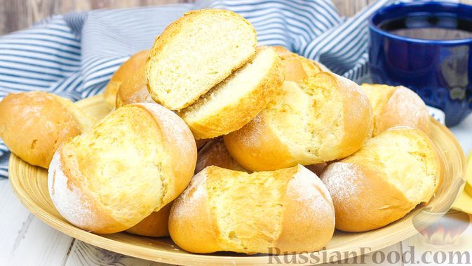 Фото к рецепту: Хлебные булочки с хрустящей корочкой