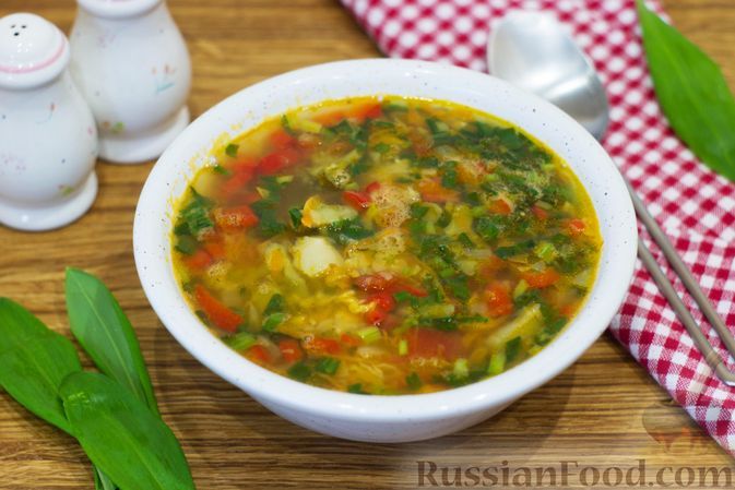 Фото к рецепту: Гороховый суп с брокколи