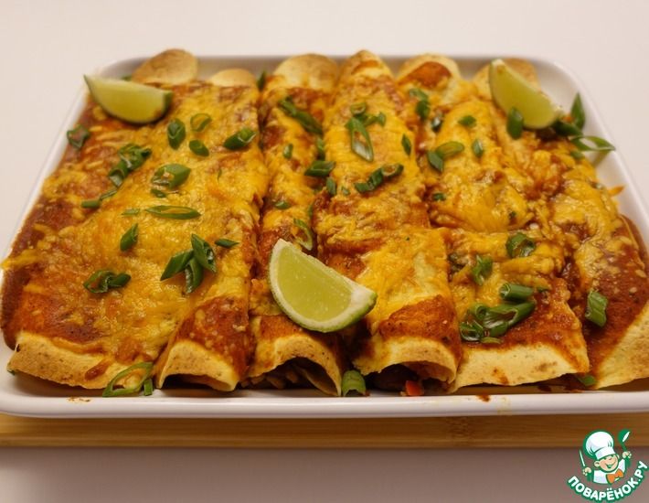 Рецепт: Мексиканская энчилада с куриным фаршем