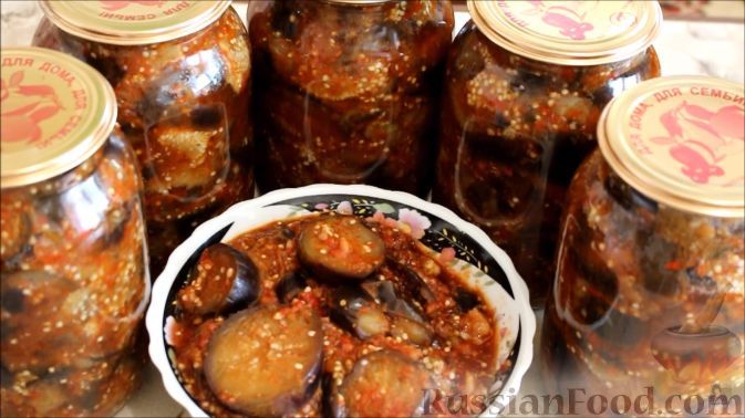 Фото к рецепту: Салат "Ленивый огонёк" из баклажанов с помидорами (на зиму)