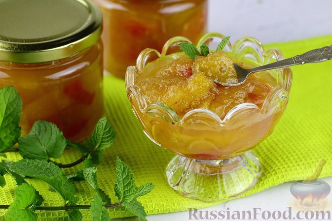 Фото к рецепту: Варенье из арбуза и яблок (на зиму)