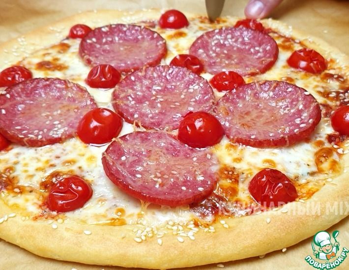 Рецепт: Домашняя пицца без дрожжей