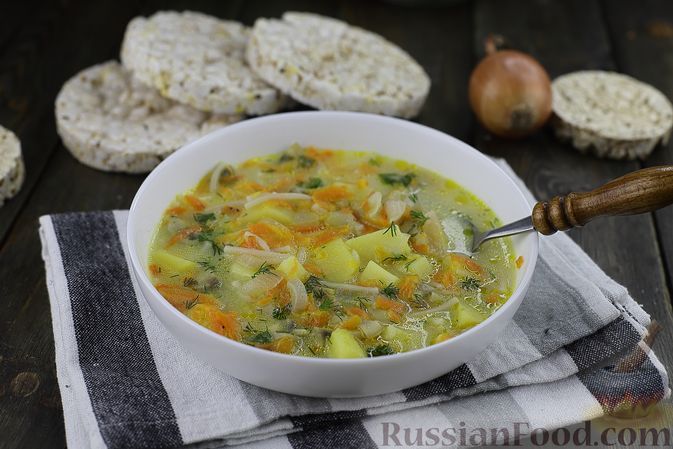 Фото к рецепту: Сырный суп с шампиньонами и вермишелью
